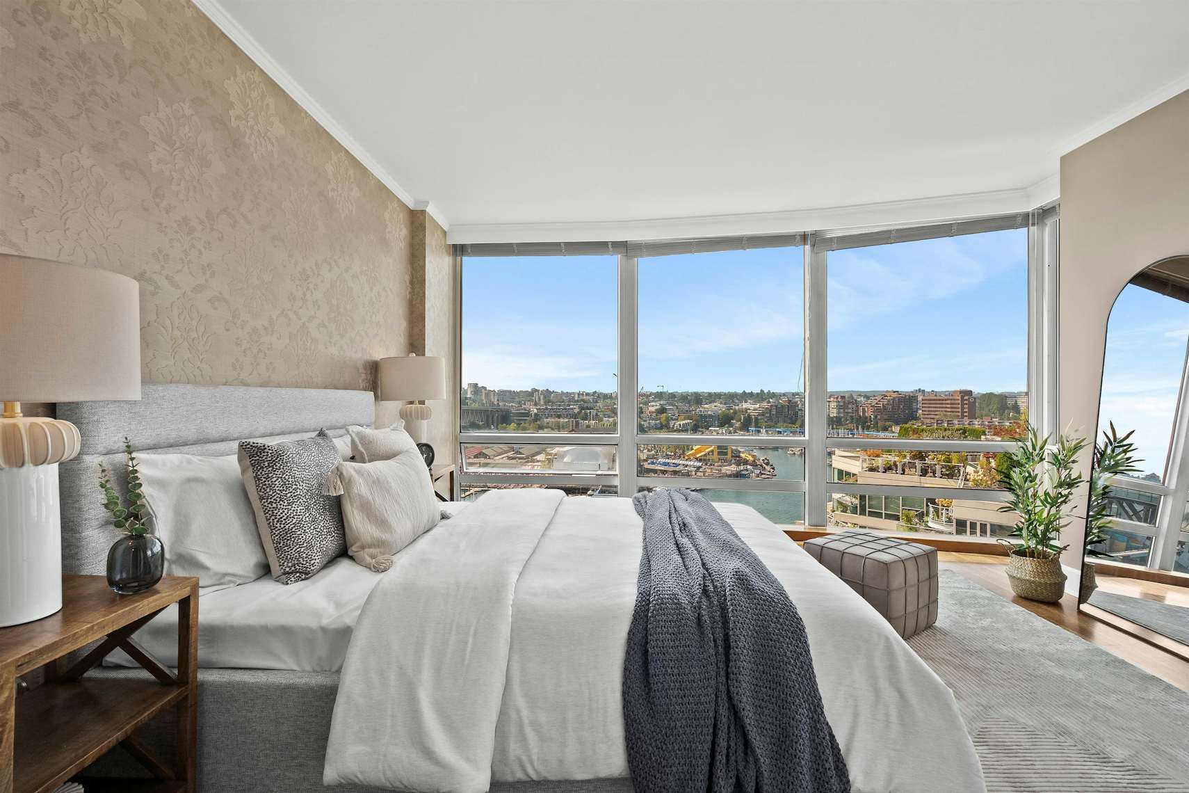Occupied home staging project 4